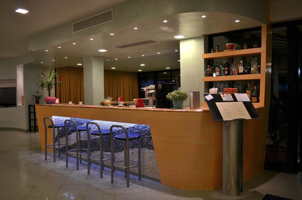 Abahotel Μιλάνο Μαριτίμα Εξωτερικό φωτογραφία